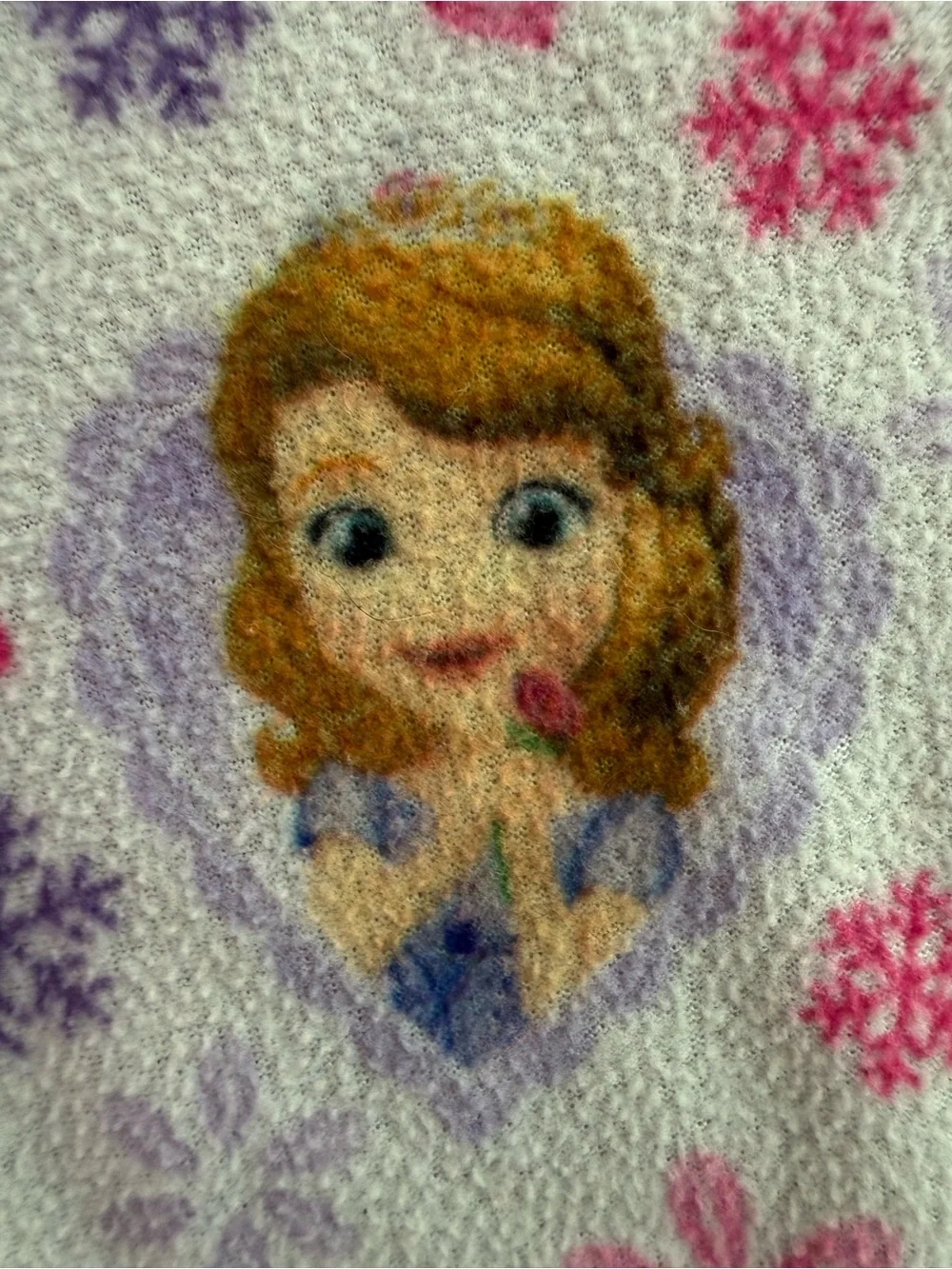 Disney Princess Sofia The First Girls Nightgown 5 5T - Holes and Pilling - Picture 13 of 14